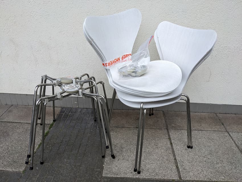 fritz hansen series 7 3107 chair repair seat glue